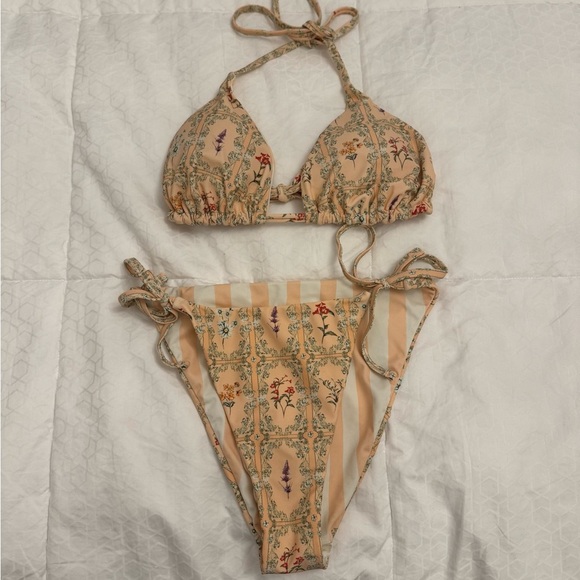 Agua Bendita for Target Floral Print Bikini Set M - Picture 2 of 5